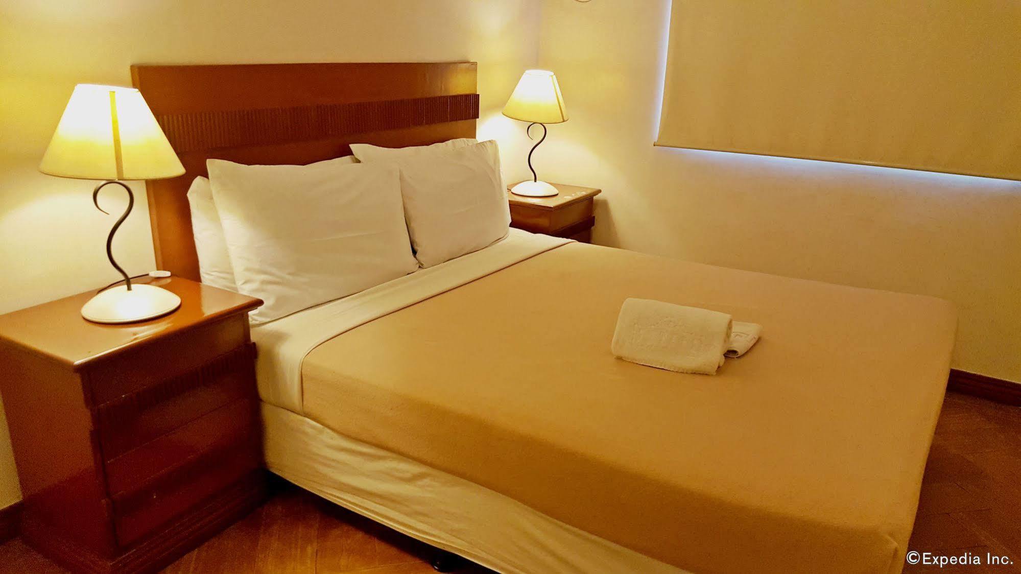 סן פדרו מקאטי Avitel Hotel מראה חיצוני תמונה