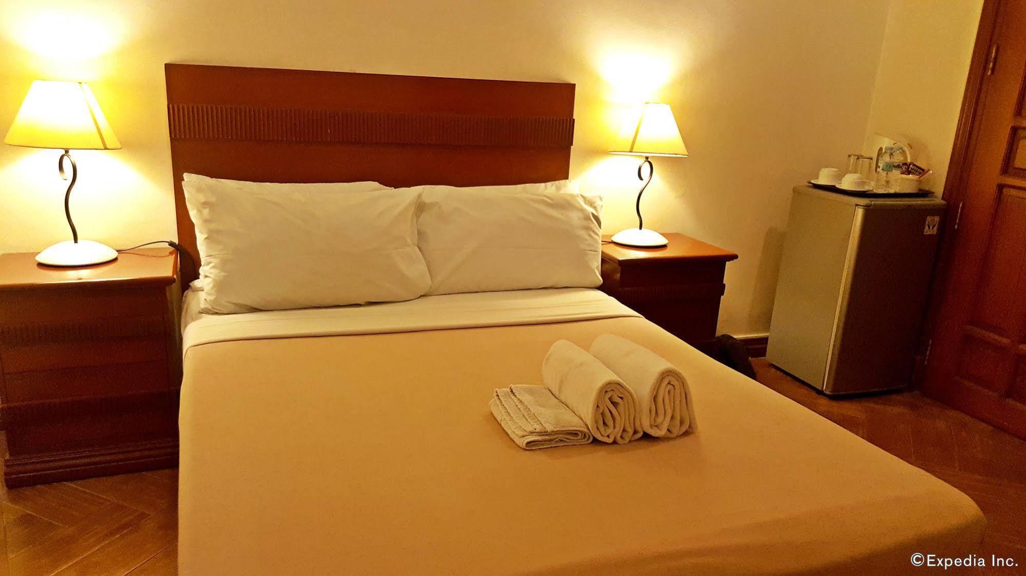 סן פדרו מקאטי Avitel Hotel מראה חיצוני תמונה