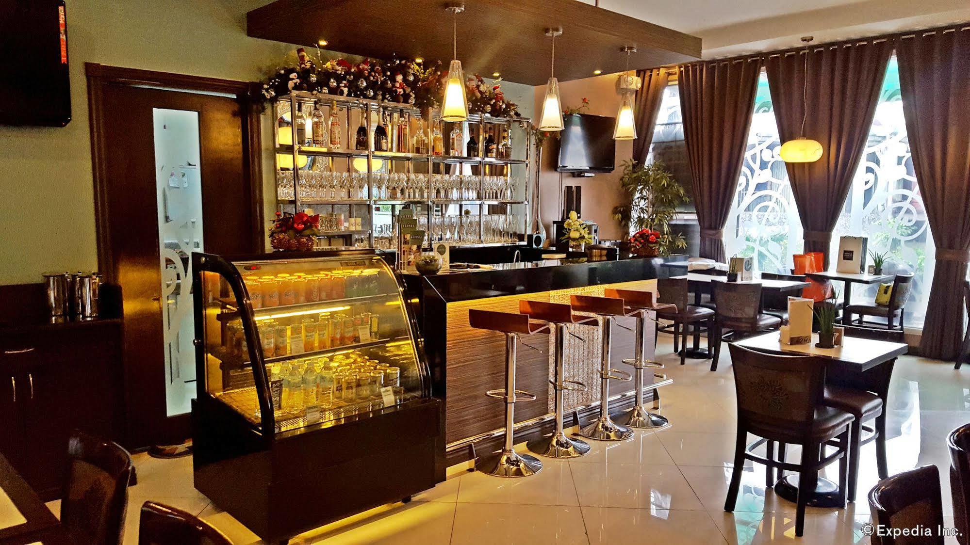 סן פדרו מקאטי Avitel Hotel מראה חיצוני תמונה